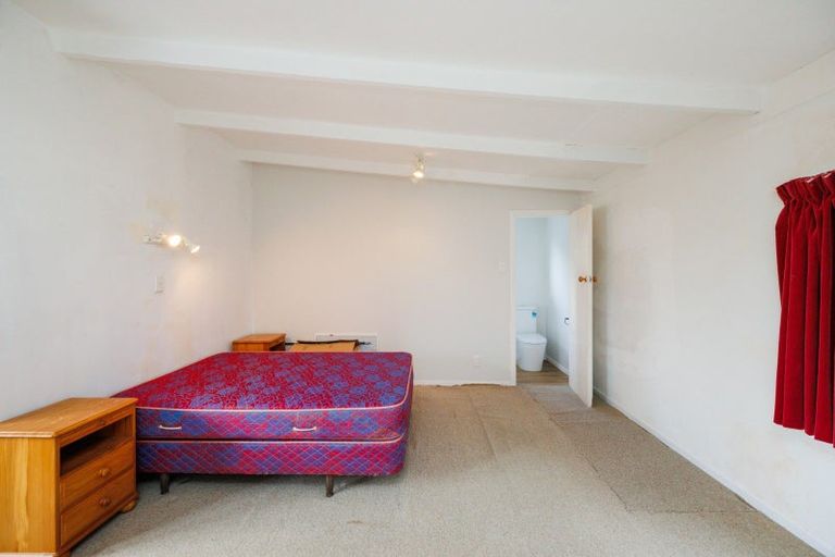 Photo of property in 111 Koputara Road, Himatangi Beach, Foxton, 4891