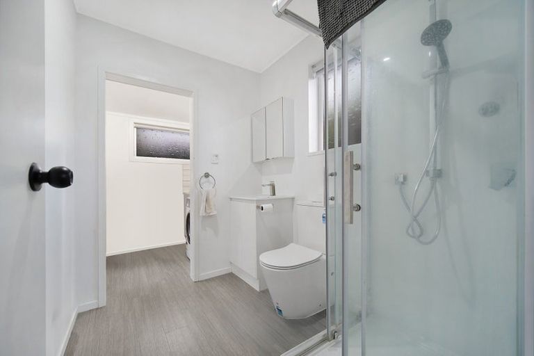 Photo of property in 2/450 Great South Road, Opaheke, Papakura, 2113