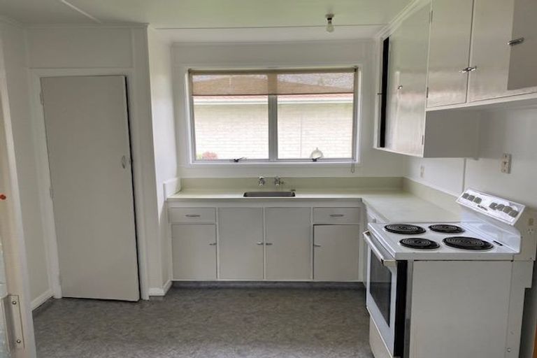 Photo of property in 4/202 Warwick Road, Mayfair, Hastings, 4122