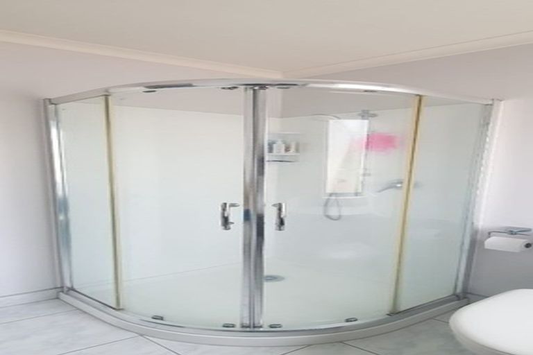 Photo of property in 63 Bruce Pulman Drive, Takanini, 2112