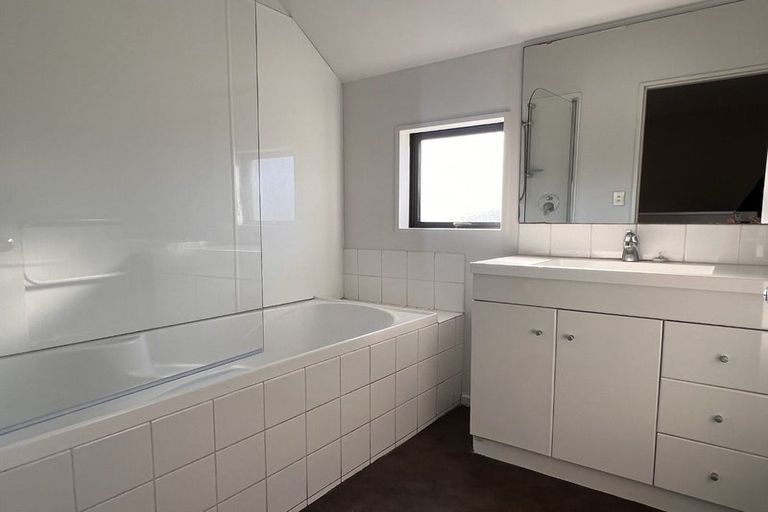 Photo of property in 14a Buccleugh Street, Phillipstown, Christchurch, 8011