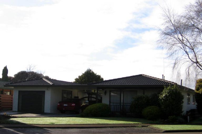 Photo of property in 41 Kentucky Way, Awapuni, Palmerston North, 4412