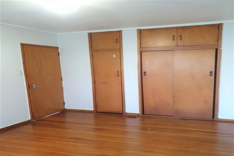 Photo of property in 32 Brentford Place, Manurewa, Auckland, 2102