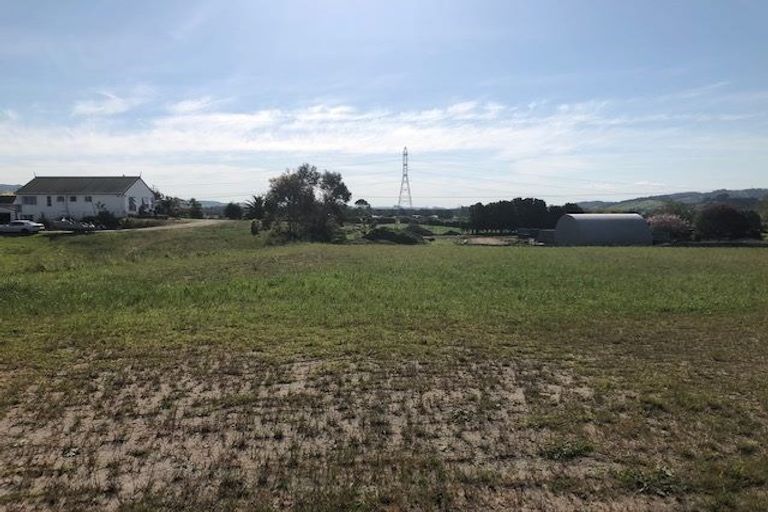 Photo of property in 2 Sunset Way, Ruakaka, 0116