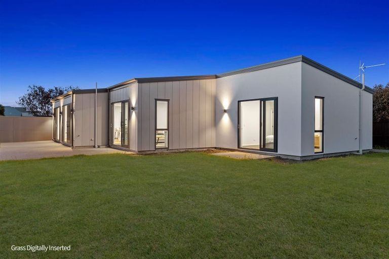 Photo of property in 3 Rex Place, Rangiora, 7400