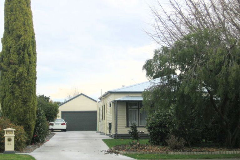 Photo of property in 24 Auckland Road, Greenmeadows, Napier, 4112