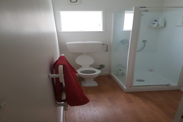 Photo of property in 6 Apuka Street, Brooklyn, Wellington, 6021