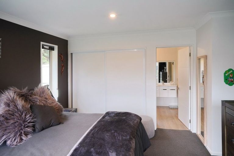 Photo of property in 11 Franklin Drive, Rangiora, 7400