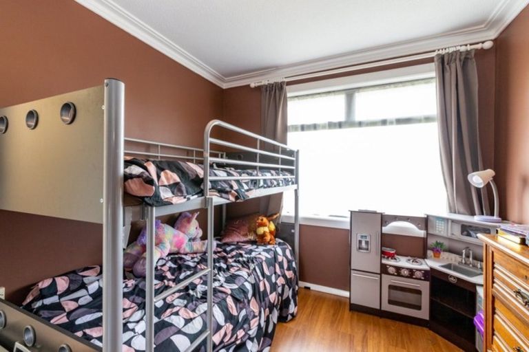 Photo of property in 35 Cockerell Street, Brockville, Dunedin, 9011