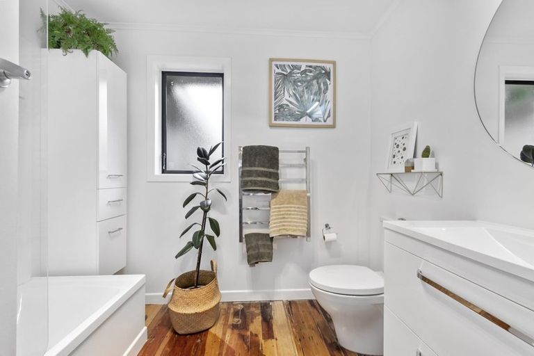 Photo of property in 1/66 Opaheke Road, Opaheke, Papakura, 2113