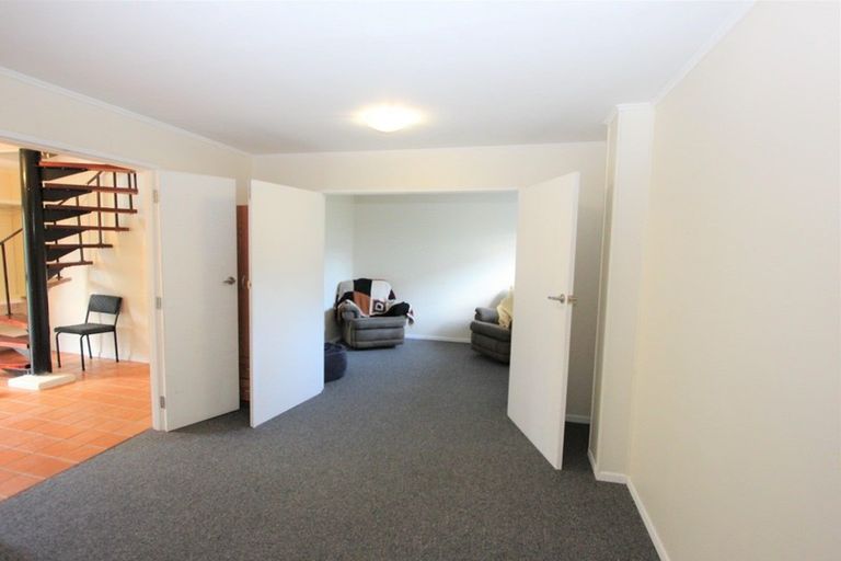 Photo of property in 68 Ngatai Street, Manaia, 4612