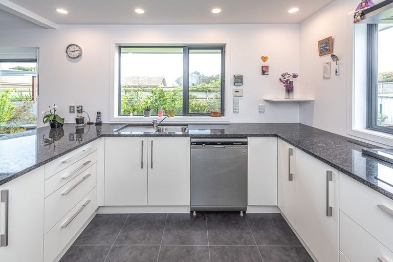 Photo of property in 30 Edith Collier Drive, Otamatea, Whanganui, 4500