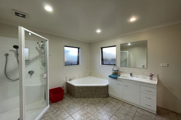 Photo of property in 3a Burness Road, Greenmeadows, Napier, 4112