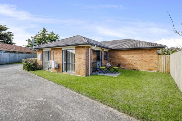 Photo of property in 94c Palmers Road, Clendon Park, Auckland, 2103