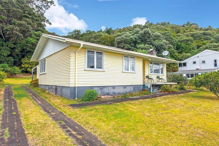 Photo of property in 410 Thames Coast Sh25 Road, Te Puru, Thames, 3575