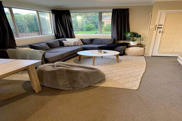 Photo of property in 5 Flavia Grove, Clouston Park, Upper Hutt, 5018