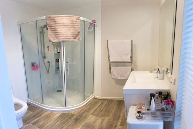 Photo of property in 16 Lancaster Lane, Waldronville, Dunedin, 9018