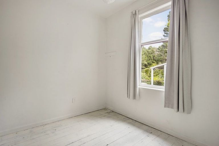Photo of property in 9 Mortimer Terrace, Aro Valley, Wellington, 6021