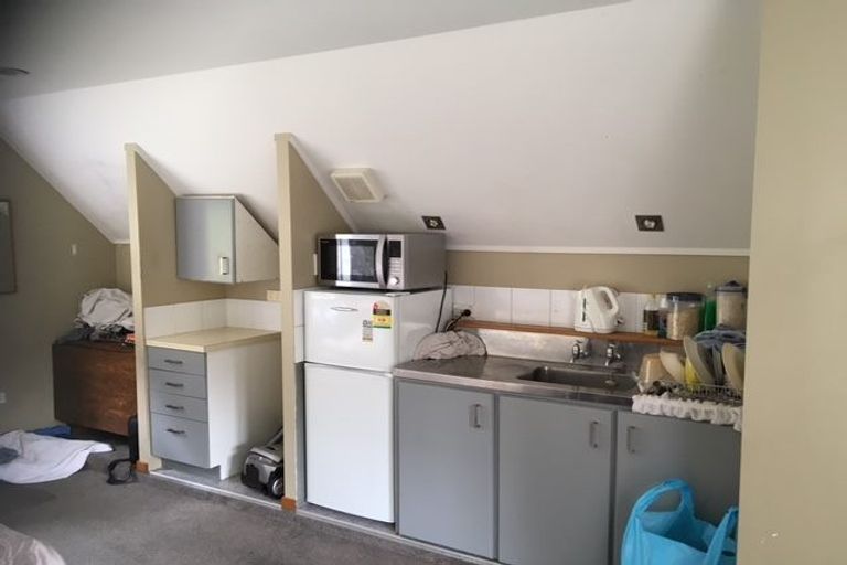 Photo of property in 32a Avalon Crescent, Avalon, Lower Hutt, 5011