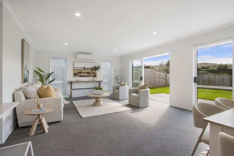 Photo of property in 65 Ridge Drive, Omokoroa, 3114