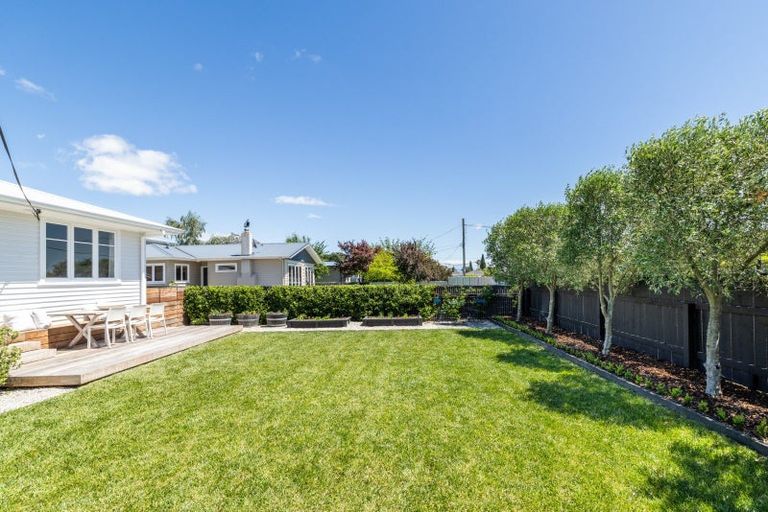 Photo of property in 12 Nimon Street, Havelock North, 4130