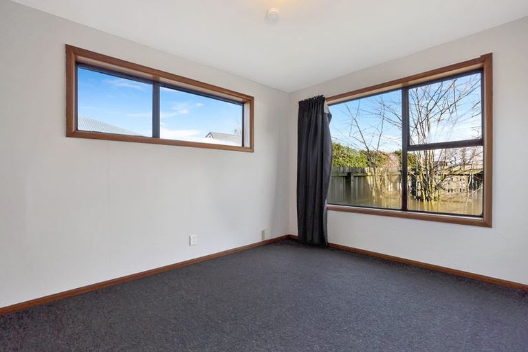 Photo of property in 17 Mona Square, Ashburton, 7700