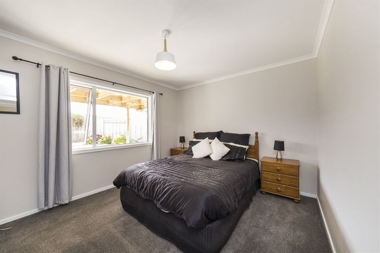 Photo of property in 31 Wescombe Grove, Feilding, 4702
