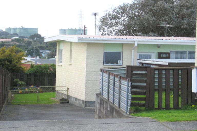 Photo of property in 14/1 Norwich Avenue, Spotswood, New Plymouth, 4310