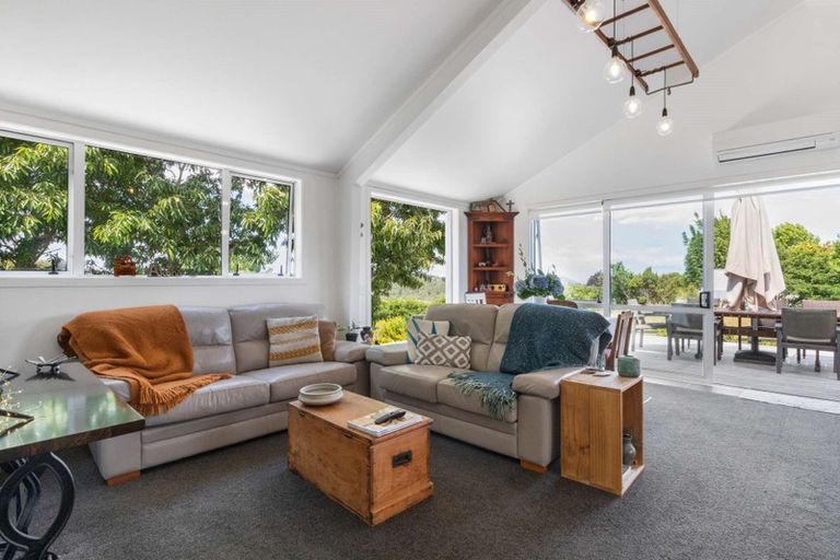 Photo of property in 288 Bellville Drive, Coromandel, 3506