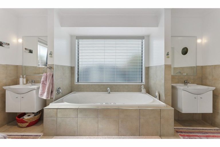 Photo of property in 4 Edwin Trent Drive, Prebbleton, 7604