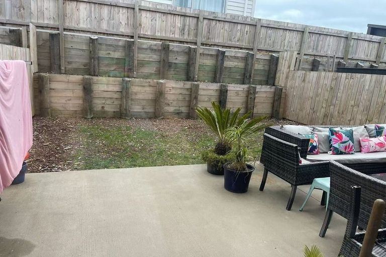 Photo of property in 14 Gateway Avenue, Beachlands, Auckland, 2018