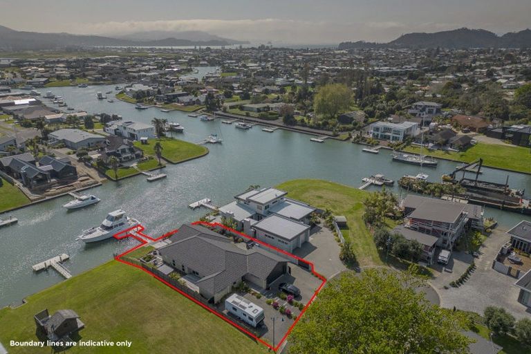 Photo of property in 30 Hei Esplanade, Whitianga, 3510