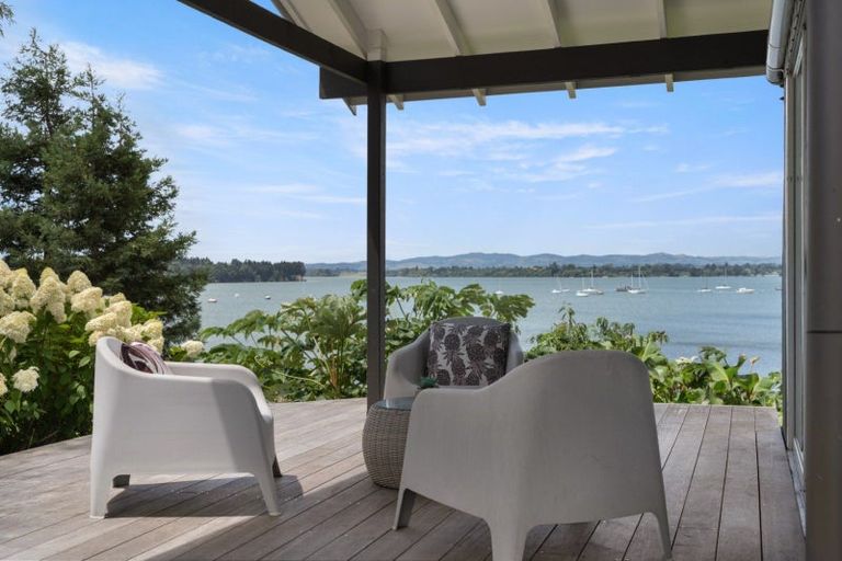 Photo of property in 91 Omokoroa Road, Omokoroa, 3114