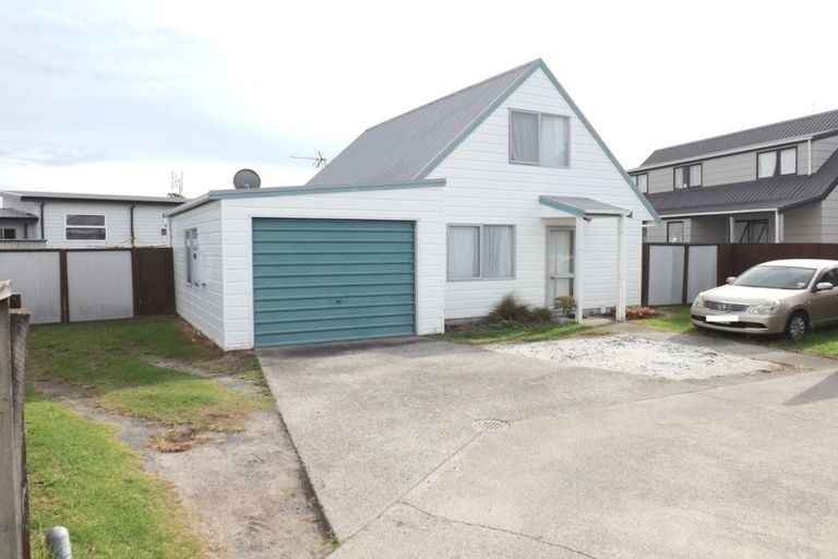 Photo of property in 136a Eversham Road, Mount Maunganui, 3116