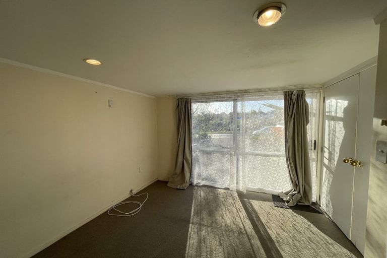 Photo of property in 39 Linwood Avenue, Forrest Hill, Auckland, 0620