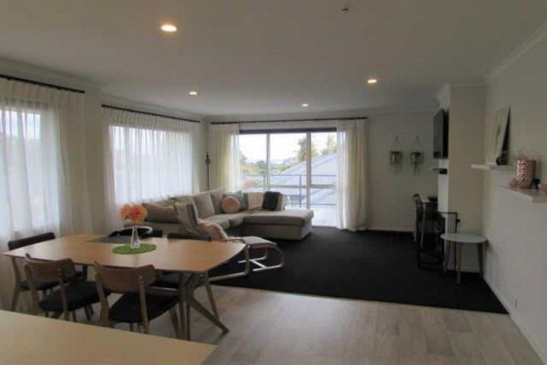 Photo of property in 2 Olivias Place, Stoke, Nelson, 7011