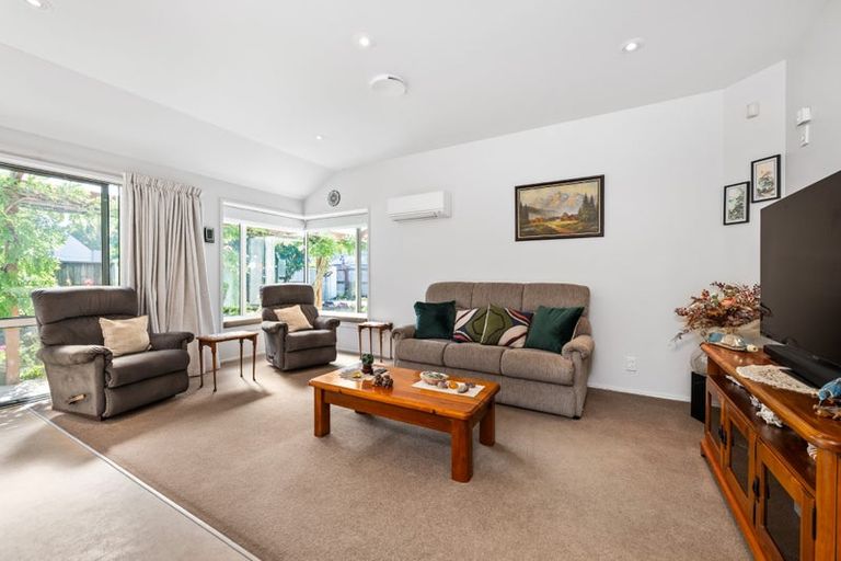 Photo of property in 6 Livingstone Place, Springlands, Blenheim, 7201