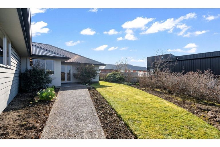 Photo of property in 48 Welsh Road, Winton, 9720