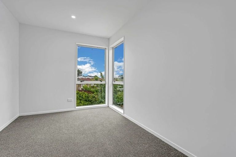 Photo of property in 305d Porchester Road, Takanini, 2112