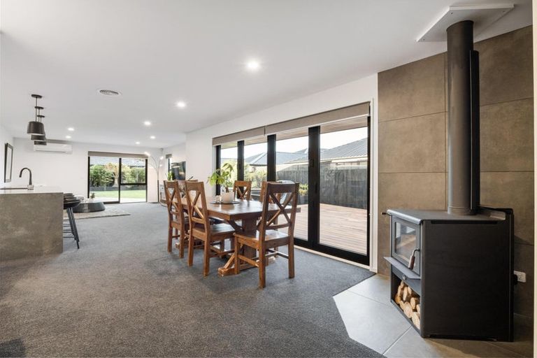 Photo of property in 112 Prestons Park Drive, Marshland, Christchurch, 8083