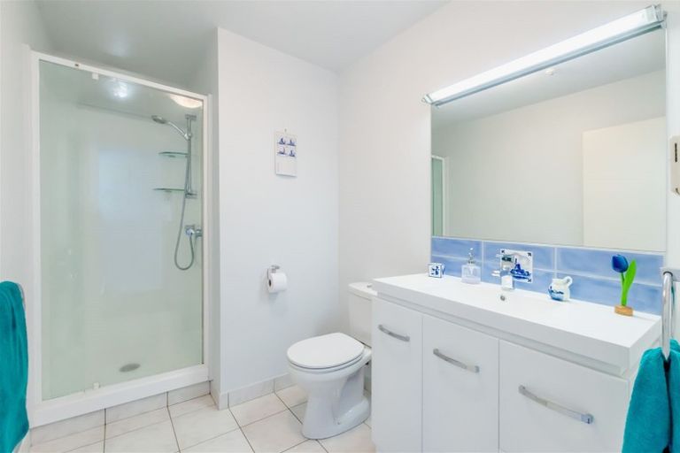 Photo of property in Ocean Apartments, 9/44 Marine Parade, Paraparaumu Beach, Paraparaumu, 5032