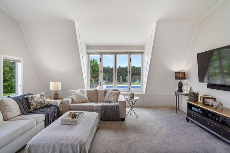 Photo of property in 66 Sandstone Road, Whitford, Manurewa, 2576