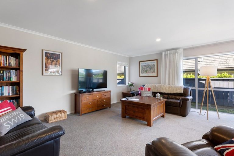 Photo of property in 1 Penetaka Heights, Pyes Pa, Tauranga, 3112