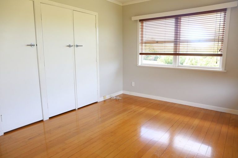 Photo of property in 3/16 Fowler Street, Northcote, Auckland, 0627