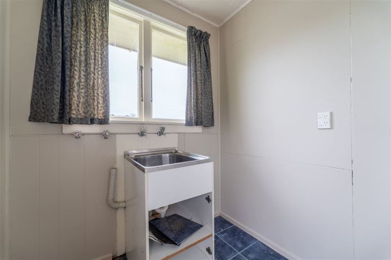 Photo of property in 51 Stuart Street, Holmes Hill, Oamaru, 9401