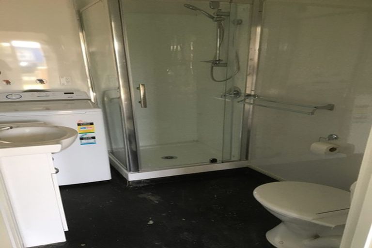 Photo of property in 42 Cutten Street, South Dunedin, Dunedin, 9012