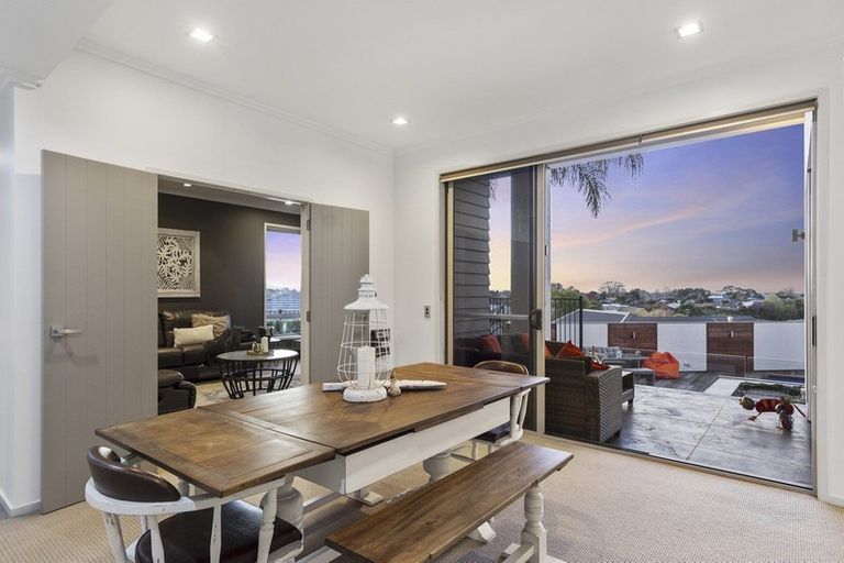 Photo of property in 4 Siemonek Rise, Bethlehem, Tauranga, 3110