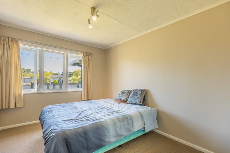 Photo of property in 40 Francis Drake Street, Waipukurau, 4200