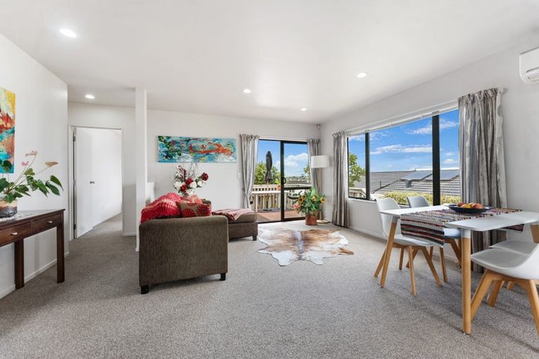 Photo of property in 2a Sycamore Drive, Sunnynook, Auckland, 0620