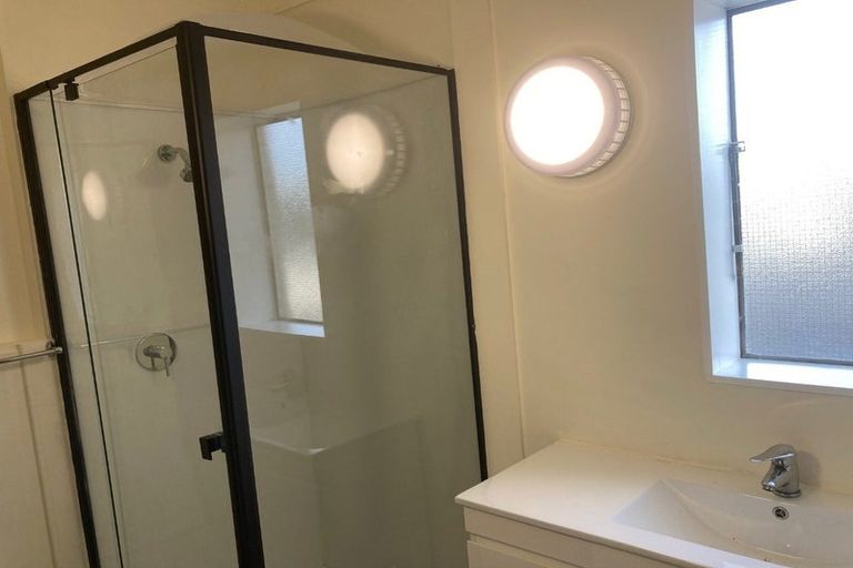 Photo of property in 3/46 Ohariu Road, Johnsonville, Wellington, 6037